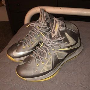 Nike Lebron 10 Canary Diamonds